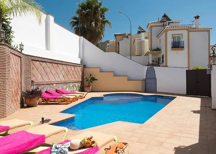 ヴィラ Andrea ネルハ